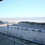 Romantic Coastal Escape *