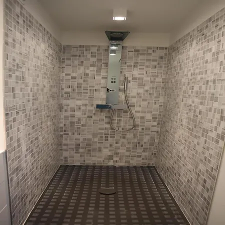 Romantic Coastal Escape Lejlighed *